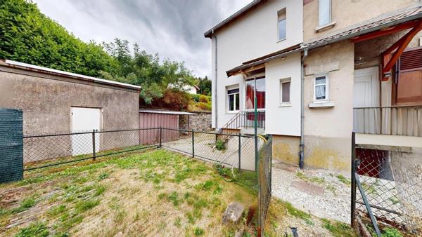 Maison  71 m2, 4 pièces 2 chambres sur 124 M² de terrain.