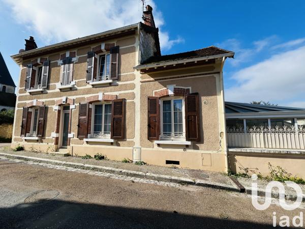 Maison à vendre 5 pièces 139 m² Épineuil