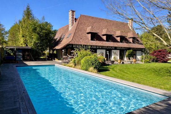 Propriété normande d'exception de 230m2 dans un cadre privilegié