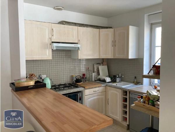 Maison à louer 4 pièces 87.21m² Eysines (33320)