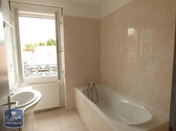 Maison à louer 4 pièces 87.21m² Eysines (33320)