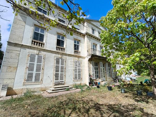Appartement Villette Les Dole 3 pièce(s) 68.94 m2 en duplex. Rénovation complète