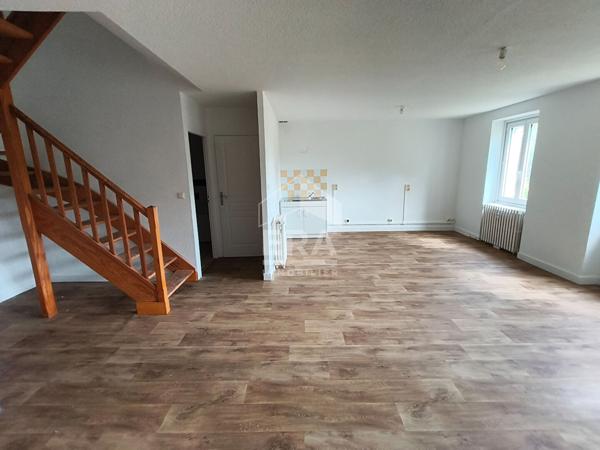 Appartement Villette Les Dole 3 pièce(s) 68.94 m2 en duplex. Rénovation complète