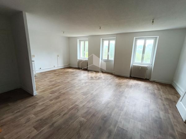 Appartement Villette Les Dole 3 pièce(s) 68.94 m2 en duplex. Rénovation complète