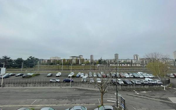 Appartement à louer    1 pièce •  Tours