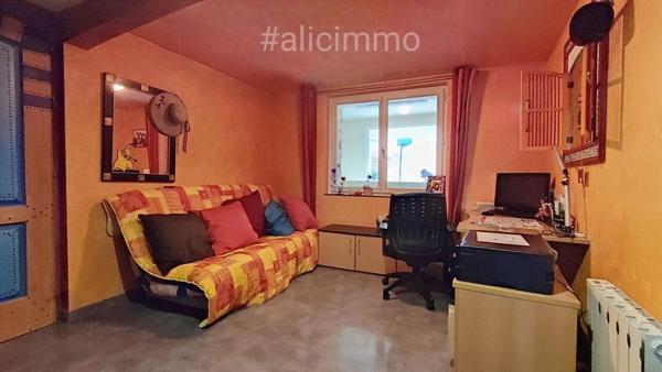 Ensemble immobilier Sézanne local + habitation