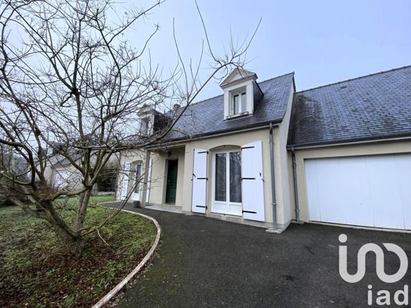 Maison traditionnelle 6 pièces de 113 m² à Véretz (37270)