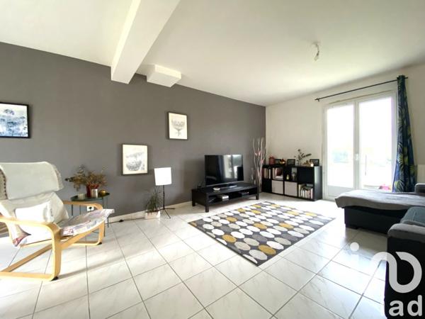 Maison traditionnelle 6 pièces de 113 m² à Véretz (37270)