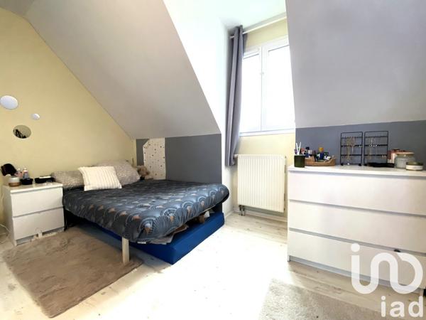 Maison traditionnelle 6 pièces de 113 m² à Véretz (37270)