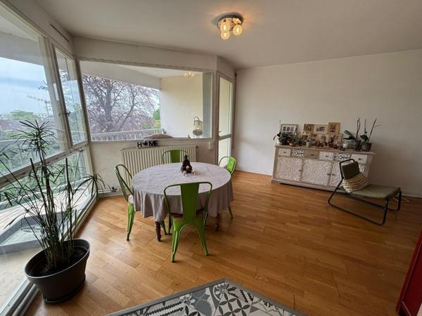 ? Personnalisez votre futur chez-vous dans une résidence sécurisée avec tout le confort moderne !