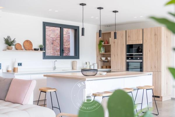 Théoule-sur-Mer, Villa 5 Chambres -  238 m² à vendre