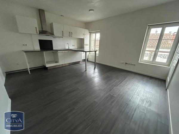 Appartement à louer 1 pièce 31.93m²