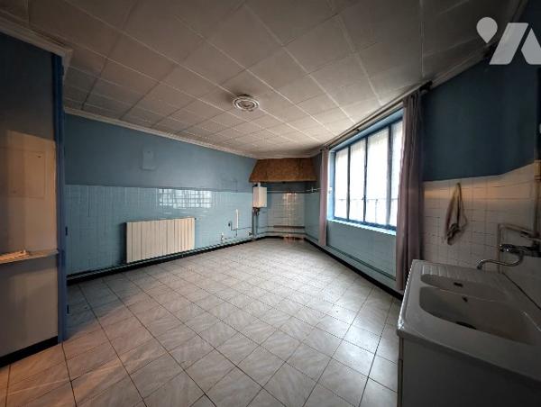 BEAUMONT LES VALENCE - Maison de ville T6, 139 m²