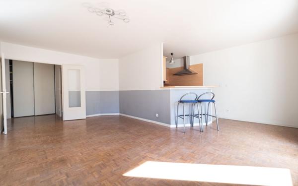 Appartement à vendre    4 pièces • 90 m2 Lyon 7