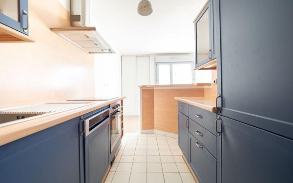 Appartement à vendre    4 pièces • 90 m2 Lyon 7
