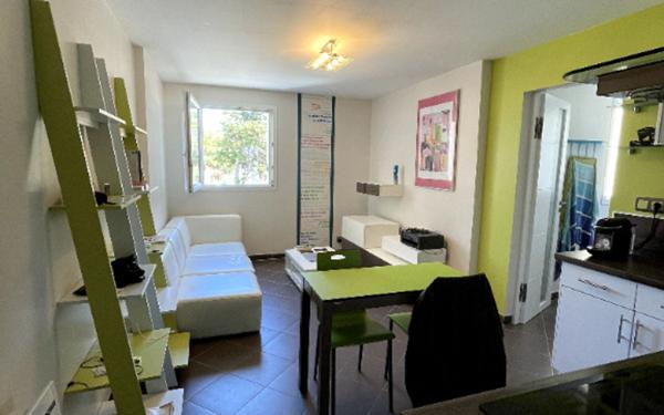 Appartement à vendre    2 pièces • 31,66 m2 Sète