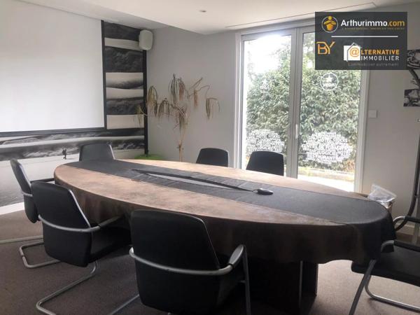 Location Local commercial 6 pièces 131 m2 à Châteaubourg