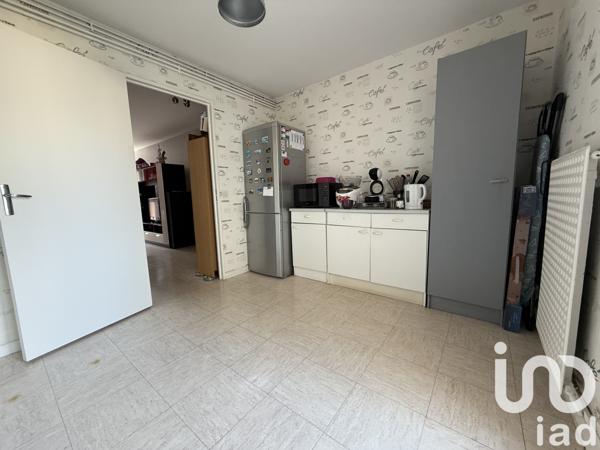 Apartment for sale 3 rooms 64 m² Fraisses