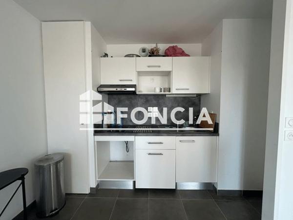 Location Appartement 2 pièces 42.3 m² - 68 RUE ANTONIN PERRIN Villeurbanne 69100