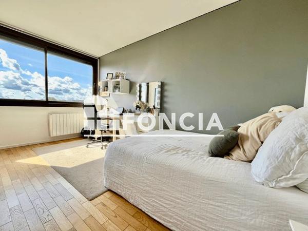 À vendre Appartement 5 pièces 94.32 m² - Saint-germain-en-laye 78100