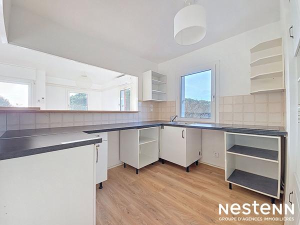 CASTANET-TOLOSAN - Appartement T4 rénové - Dernier étage - Terrasse plein sud - Garage + cave en sous-sol