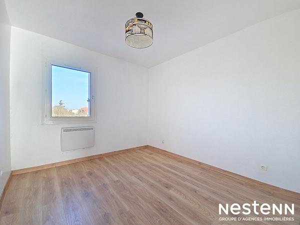 CASTANET-TOLOSAN - Appartement T4 rénové - Dernier étage - Terrasse plein sud - Garage + cave en sous-sol