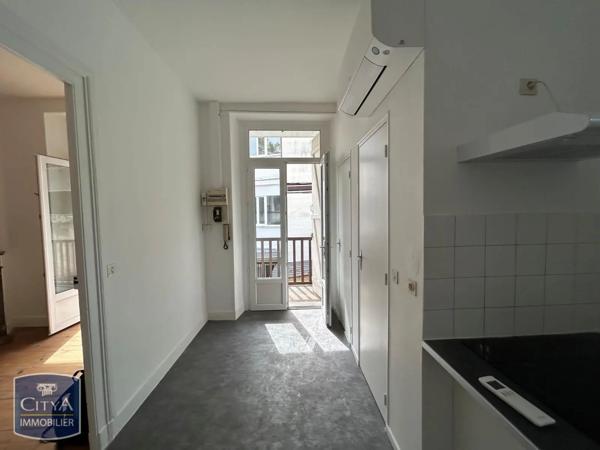 Appartement à louer 1 pièce 28.55m² Pau (64000)