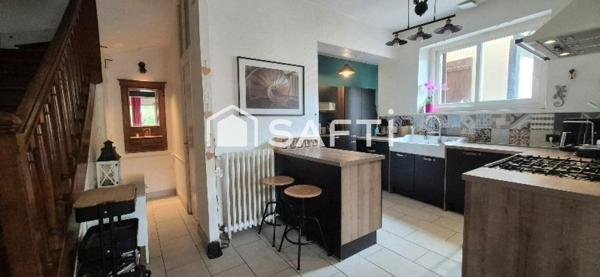 Maison bourgeoise – Hyper-centre Fismes – 5 chambres, bureau, jardin sans vis-à-vis, terrain piscinable