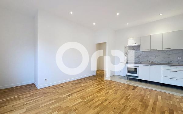 Appartement à louer    2 pièces •  Montrouge