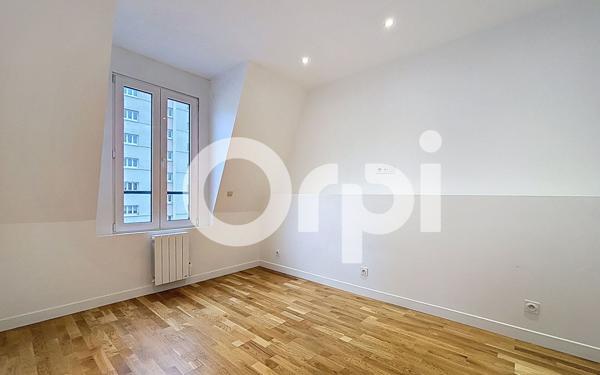 Appartement à louer    2 pièces •  Montrouge