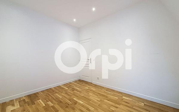 Appartement à louer    2 pièces •  Montrouge