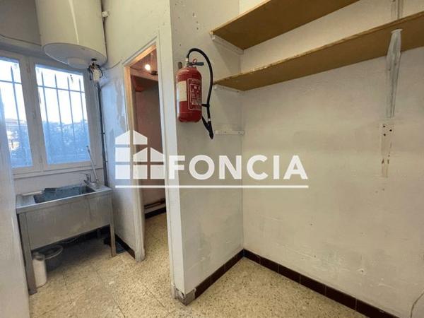 Location Local commercial 1 pièce 45.6 m² - LES POMMIERS Vallauris 06220