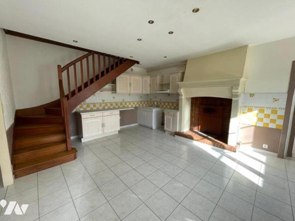 Maison de 120m² avec dépendances sur terrain de 844m²