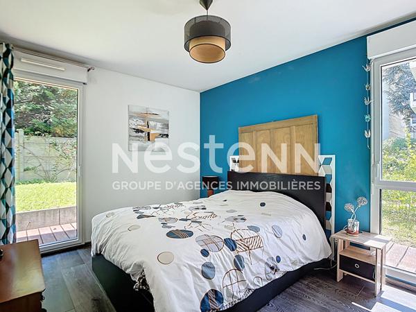 FONTAINES-SUR-SAONE APPARTEMENT T3 EN REZ DE JARDIN 2 CHAMBRES AVEC TERRASSE  JARDIN ET GARAGE