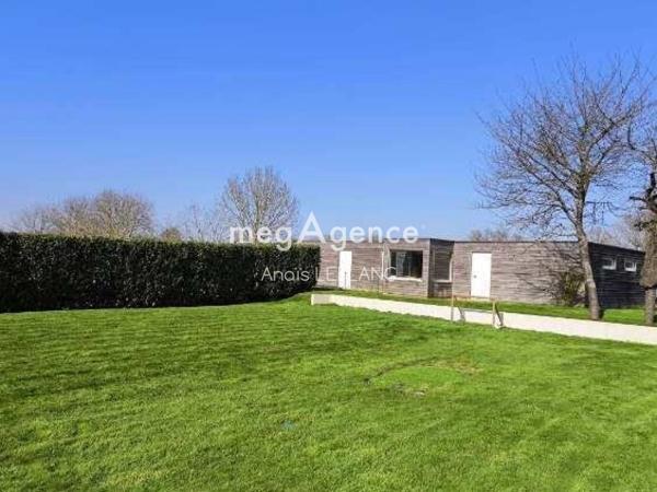 Maison à Martigné-sur-Mayenne, 53470 - 6 pièces 175m²