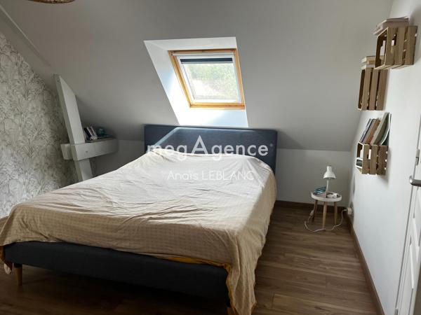 Maison à Martigné-sur-Mayenne, 53470 - 6 pièces 175m²