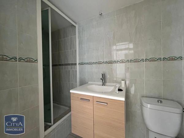 Maison à louer 2 pièces 51m² Lignières-de-Touraine (37130)