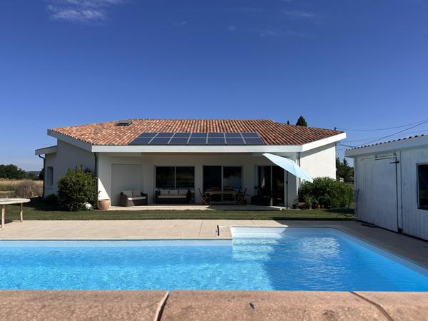 Villeneuve-sur-Lot (47300) Maison d’architecte d'environ 157m² avec piscine et vue dégagée sur la campagne – Villeneuve-sur-Lo