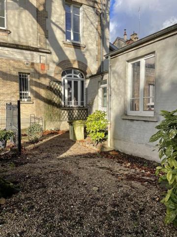 Appartement à vendre à Châlons-en-Champagne dans la Marne (51000), ref : 51084-1248