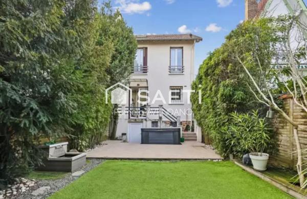 Tout le charme d’une Molière rénovée à La Varenne.