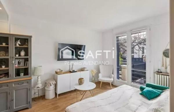 Tout le charme d’une Molière rénovée à La Varenne.