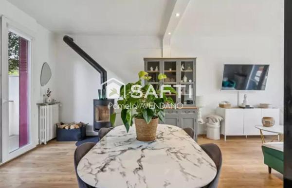 Tout le charme d’une Molière rénovée à La Varenne.