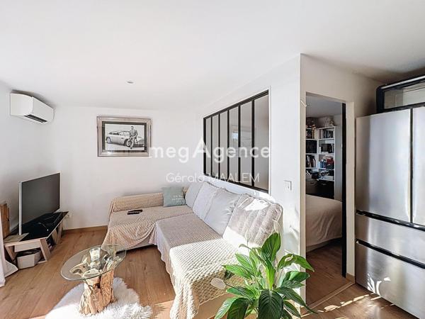 Appartement à ROQUEBRUNE-SUR-ARGENS, 83380 - 2 pièces 36m²