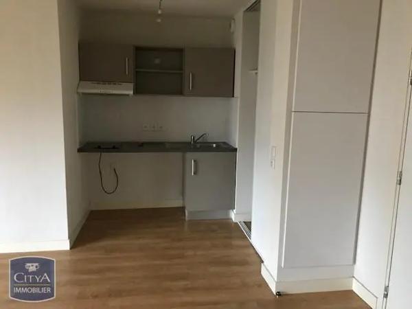 Appartement à louer 2 pièces 41.54m² Lormont (33310)