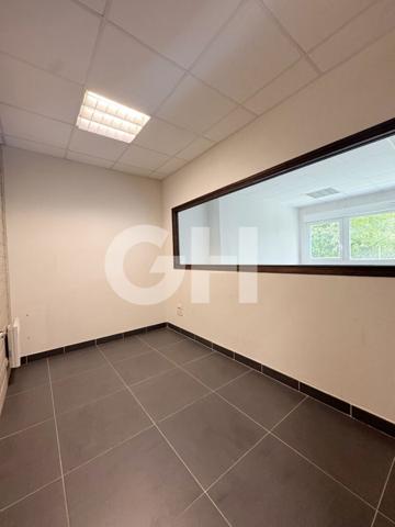 Bureaux Maubeuge 61 m2
