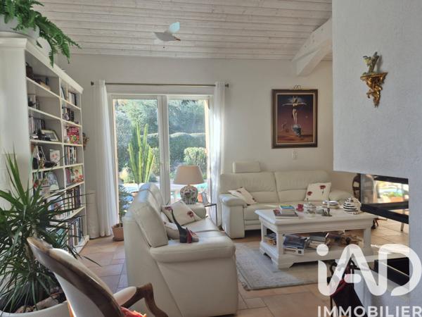 Maison à vendre 4 pièces 146 m² Cotignac