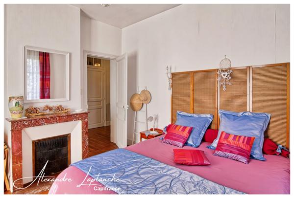 Dpt Tarn et Garonne (82), à vendre MONTAUBAN maison d'architecte des années 30, 10 pièces de 217m² avec jardin et garage.