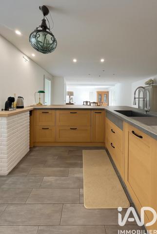 Maison à vendre 7 pièces 165 m² Cogolin