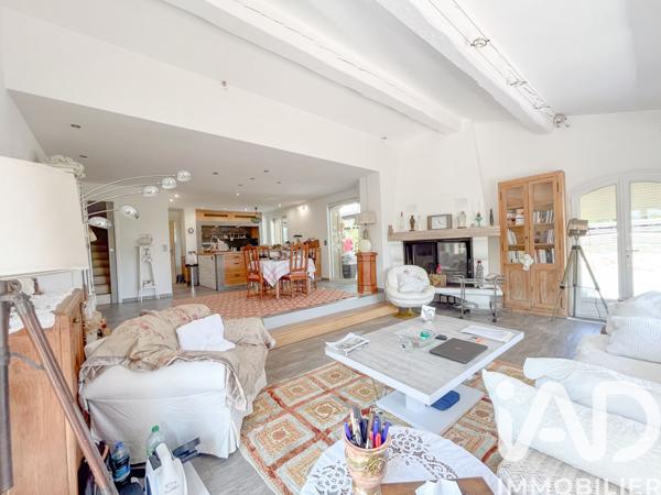 Maison à vendre 7 pièces 165 m² Cogolin
