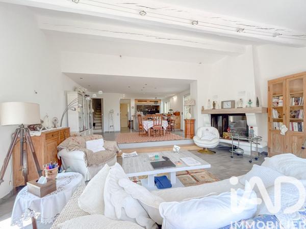 Maison à vendre 7 pièces 165 m² Cogolin